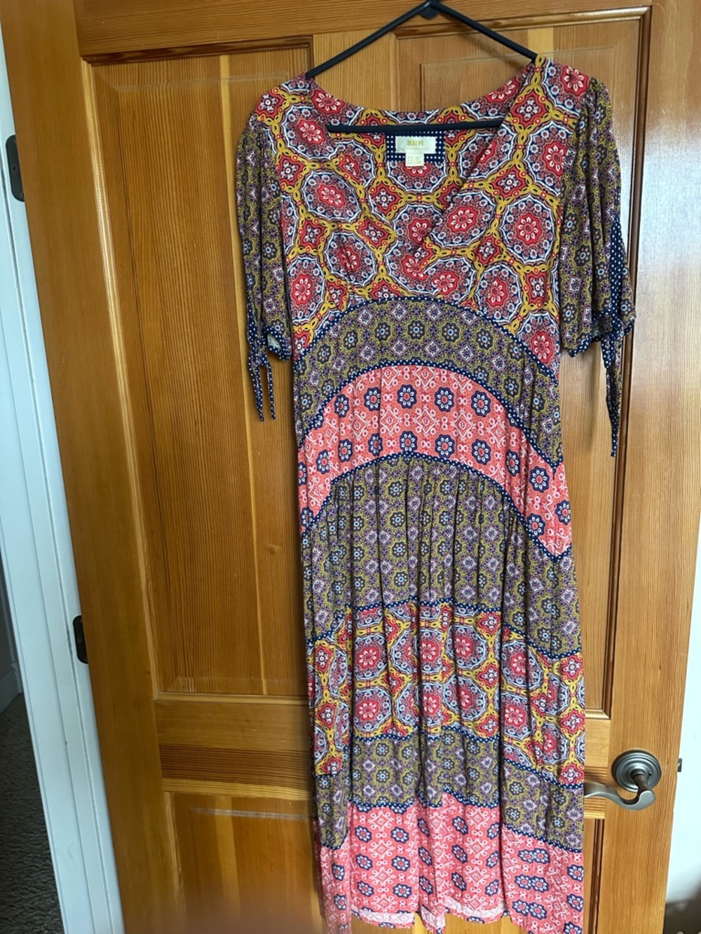 Maeve Mixed-Print midi Dress in Coral, Olive and Navy